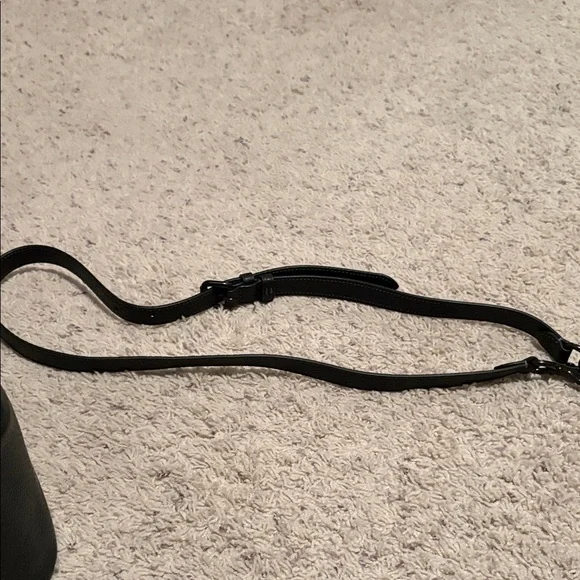 Coach Cary Black Leather Shoulder Bag - Picture 7 of 11